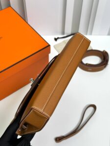 Сумка Hermes Kelly Depeches 25