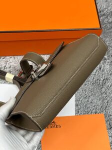 Сумка Hermes Sac a depeches 21